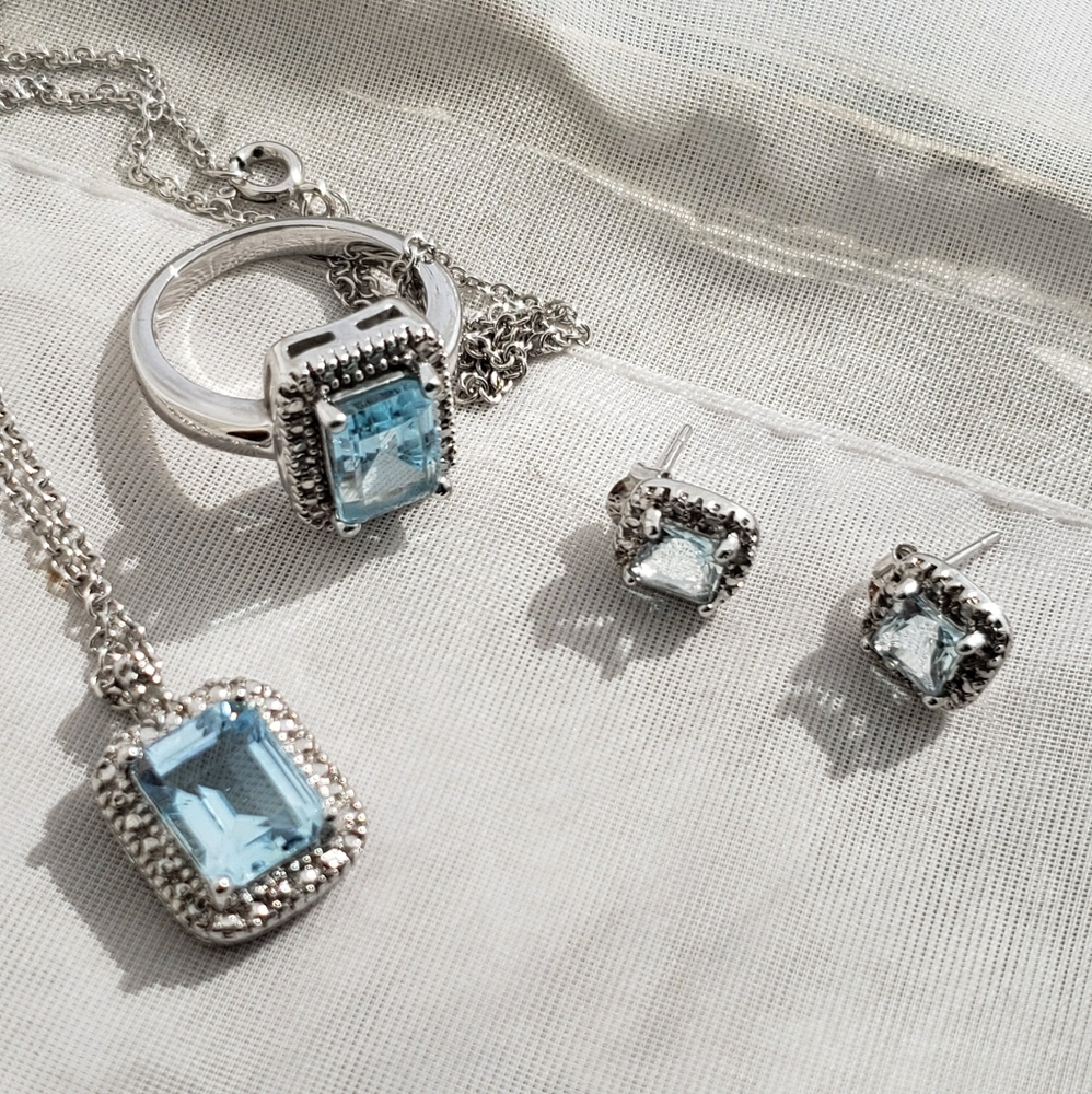 Dreamy Blue Topaz & White Topaz Mixwd Sterling set